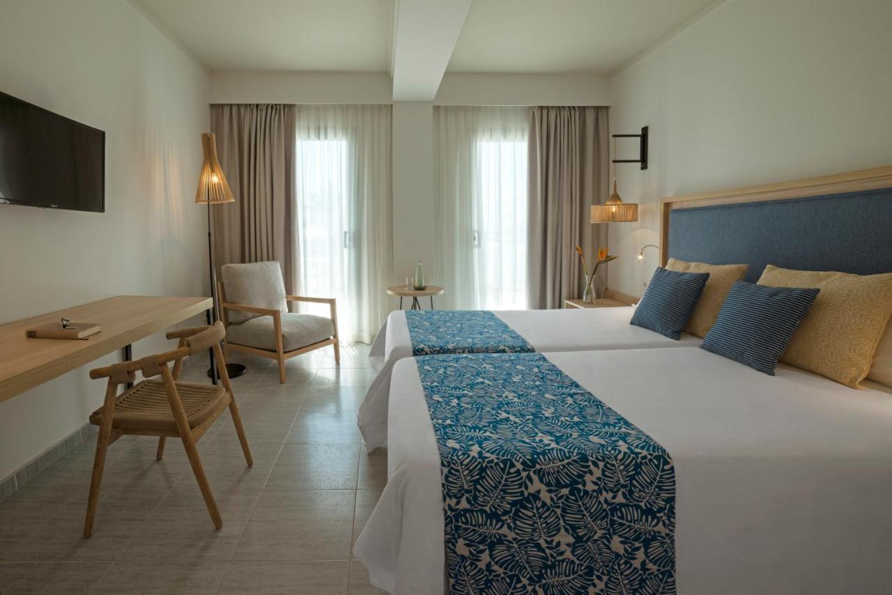Hotel Cabogata Jardin レタマル エクステリア 写真